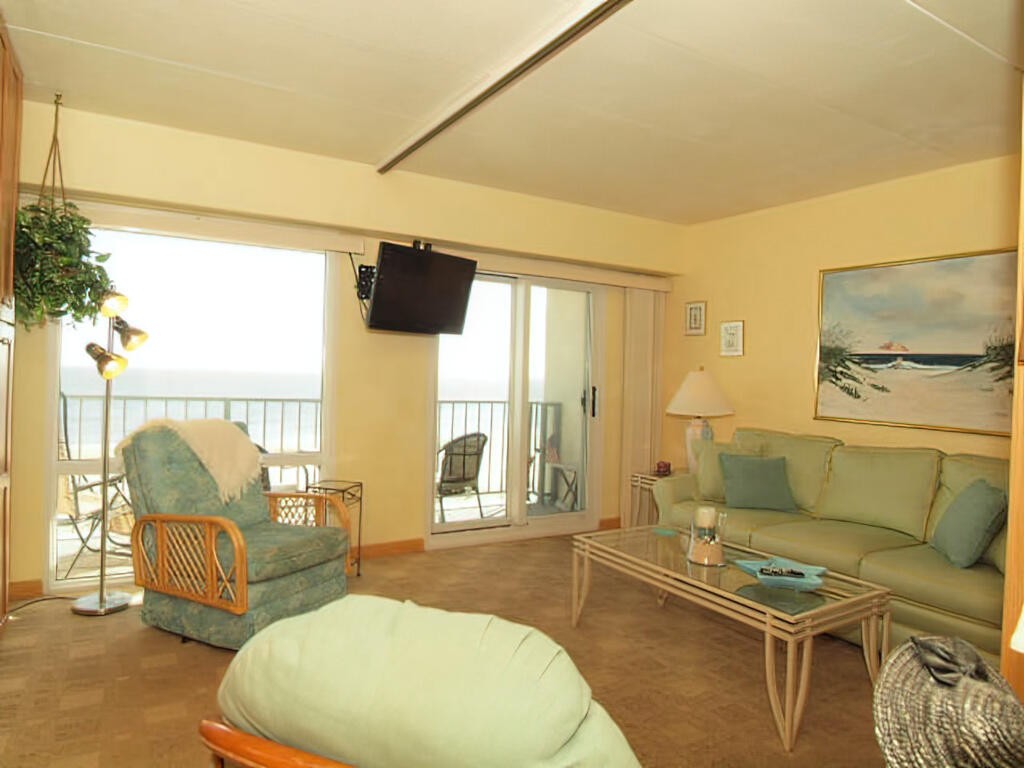 Rehoboth Beach Vacation Rentals-Star of the Sea 206-image-1