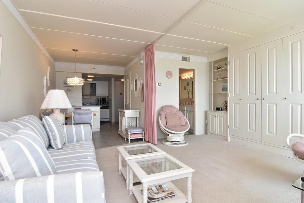 Rehoboth Beach Vacation Rentals-Star of the Sea 408-image-1
