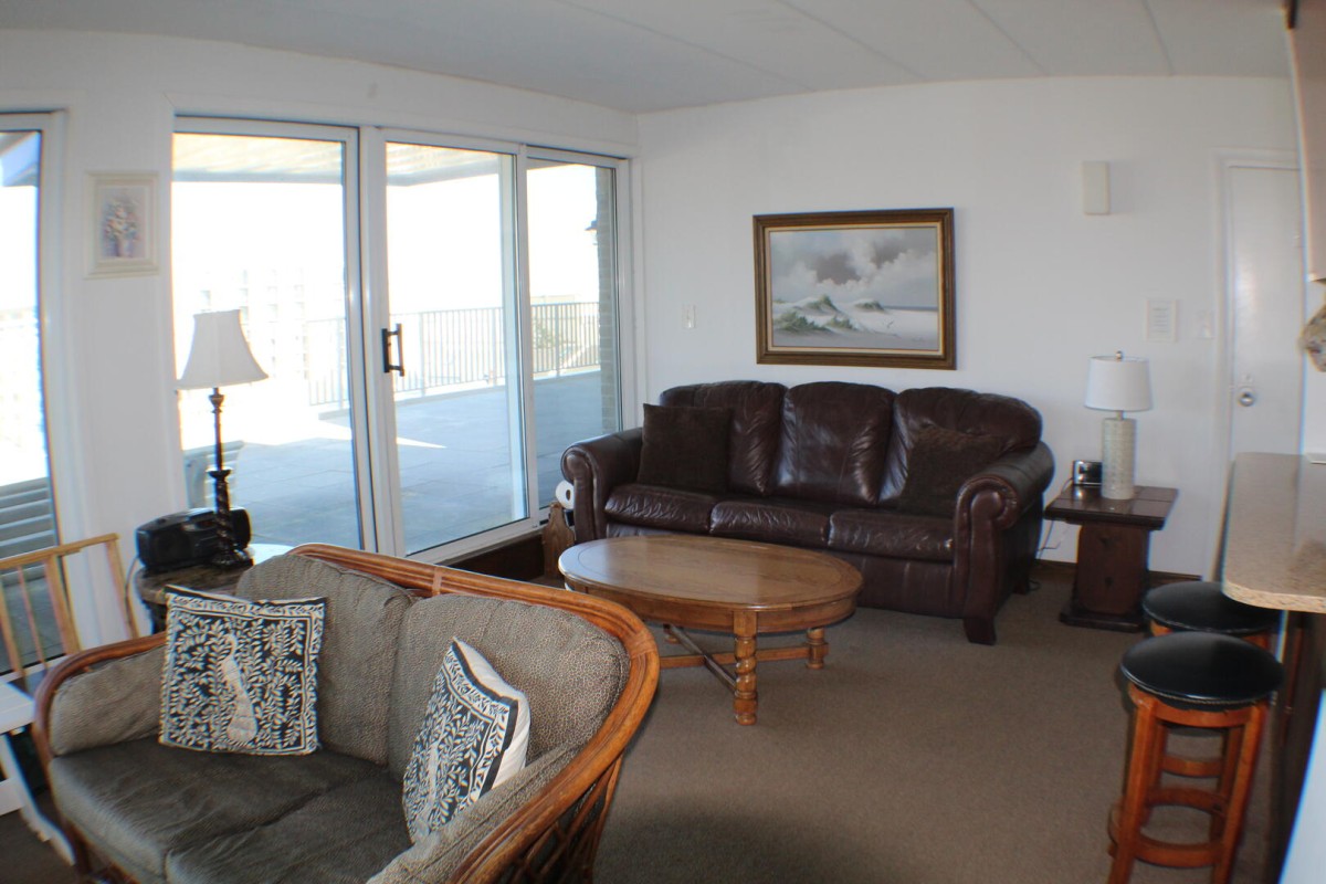 Rehoboth Beach Vacation Rentals-Patrician Towers 601-image-1